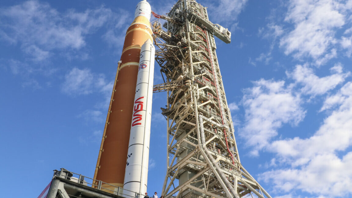 The fastest human spaceflight mission in history crawls closer to liftoff - Ars Technica