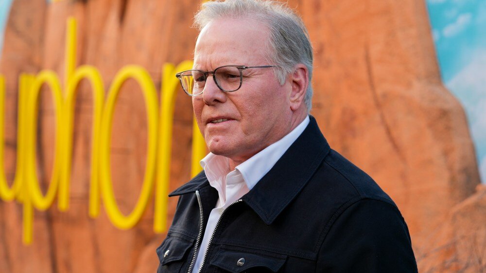 Warner Bros Shareholders Approve Paramount Merger, Vote Against Zaslav Pay Package - Variety
