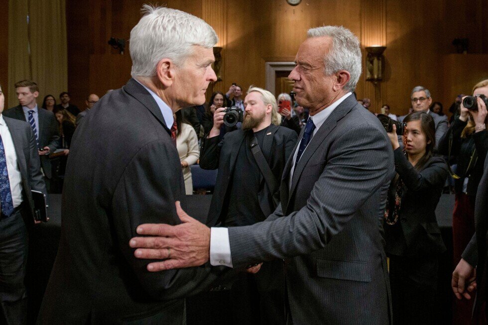 RFK Jr. goes before the Senate. One lawmaker’s competing loyalties will be on display - AP News
