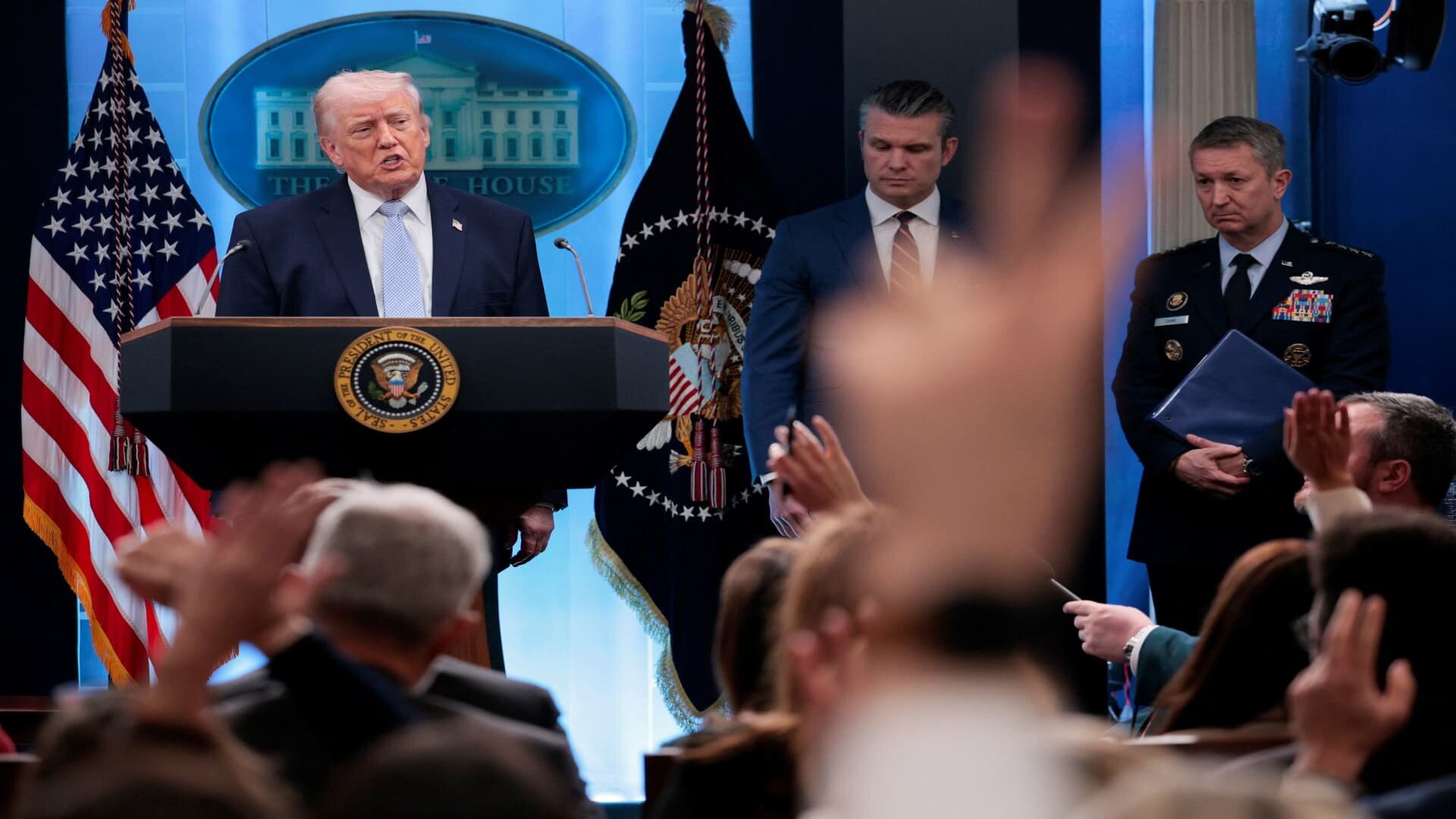 Trump and journalists will be closely watched to see how they get along at White House correspondents' dinner - CNBC