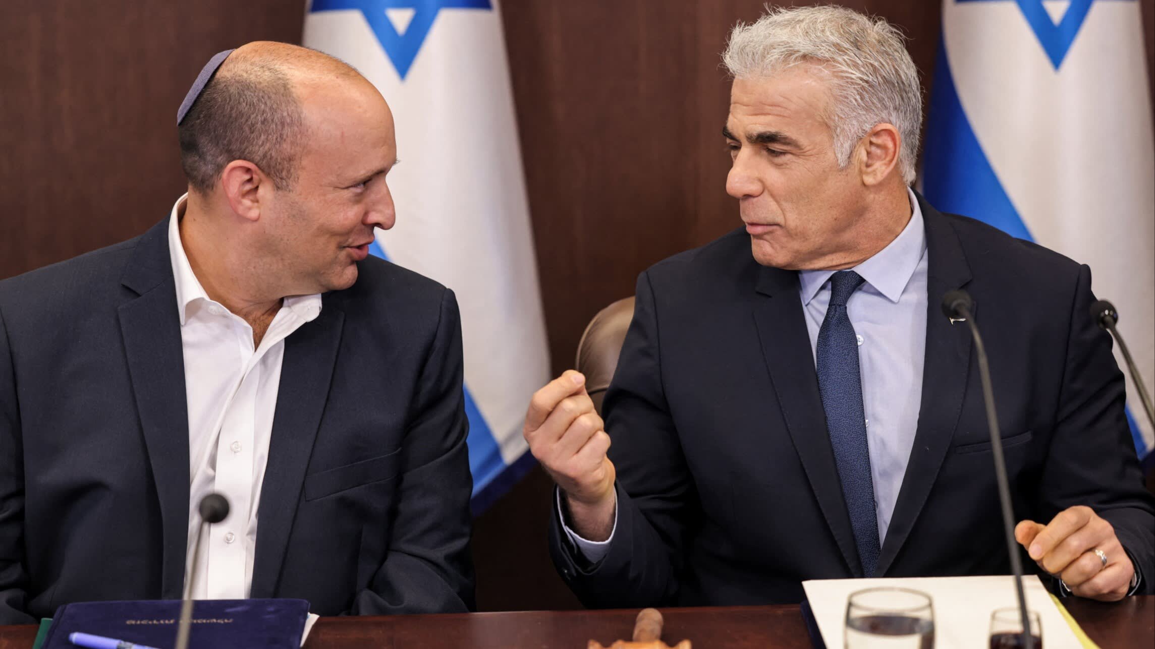 Benjamin Netanyahu’s biggest rivals merge Israeli political parties - Financial Times