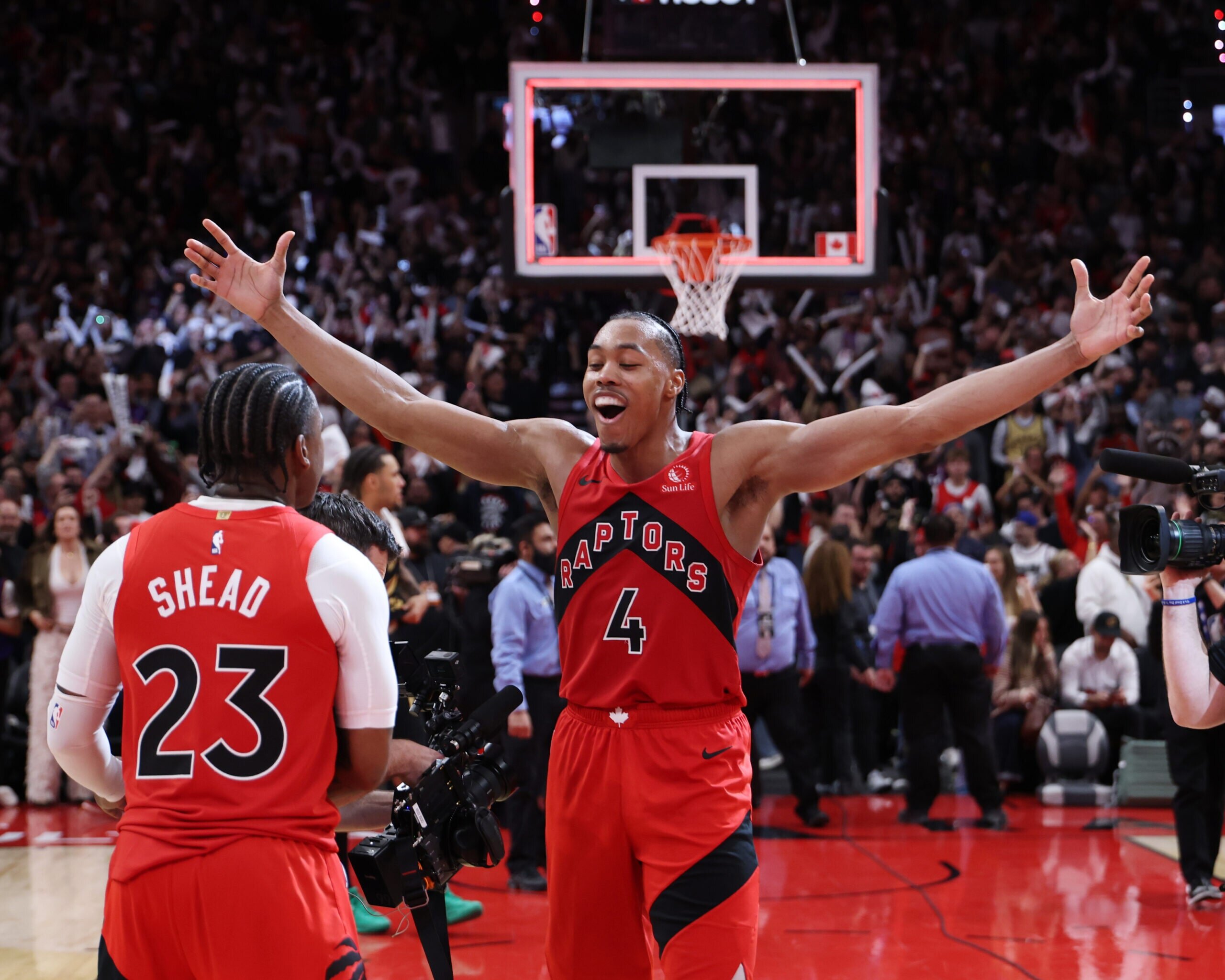 4 takeaways: Cavaliers stars struggle while Raptors thrive - NBA