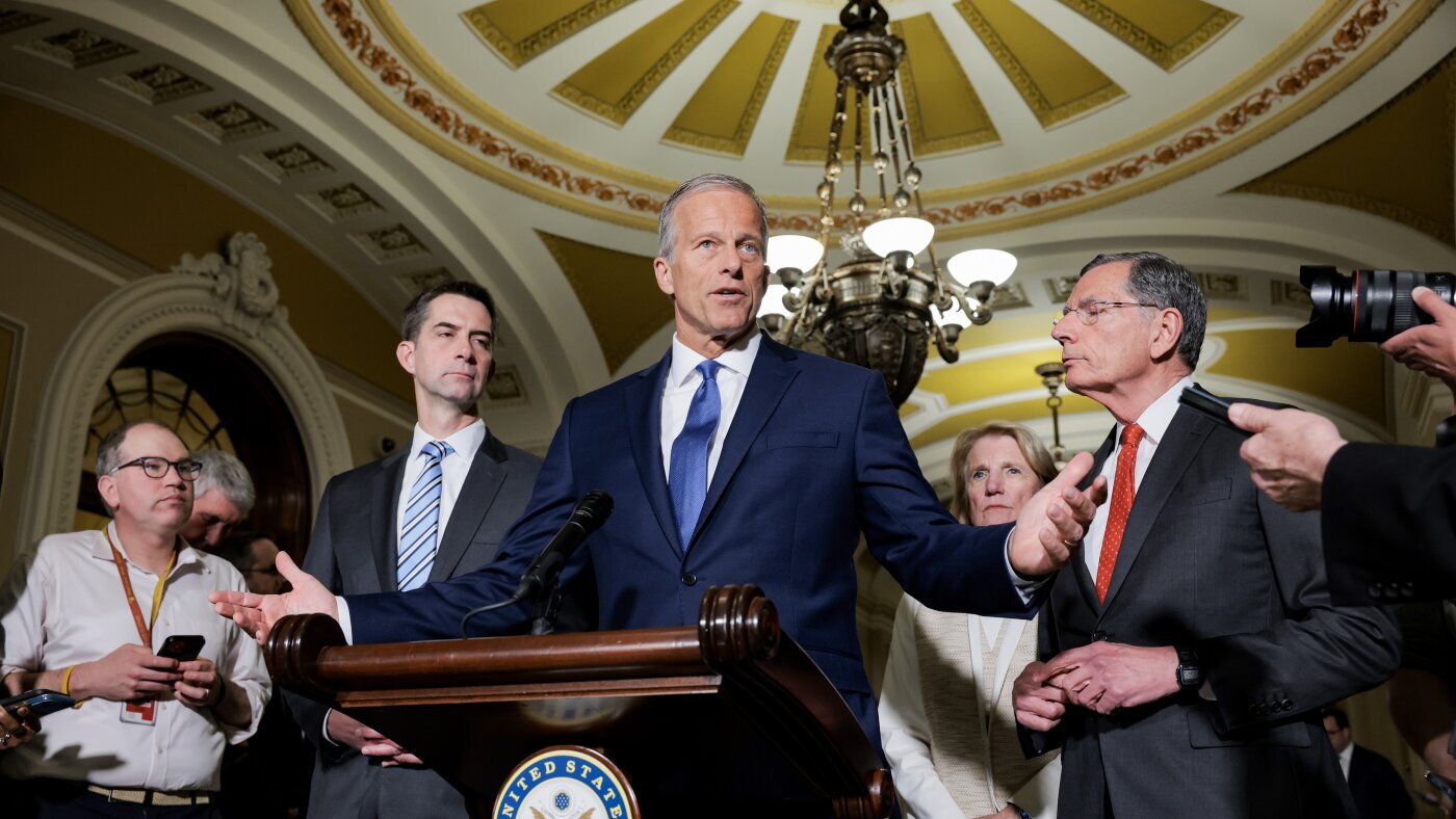Republicans stall votes on partisan ICE funding amid party infighting - NPR
