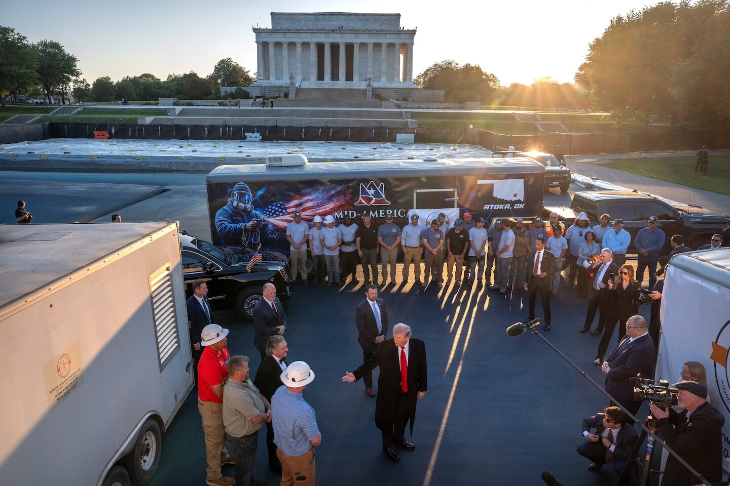 Nonprofit sues to stop Trump’s changes to Reflecting Pool, a historic site - The Washington Post