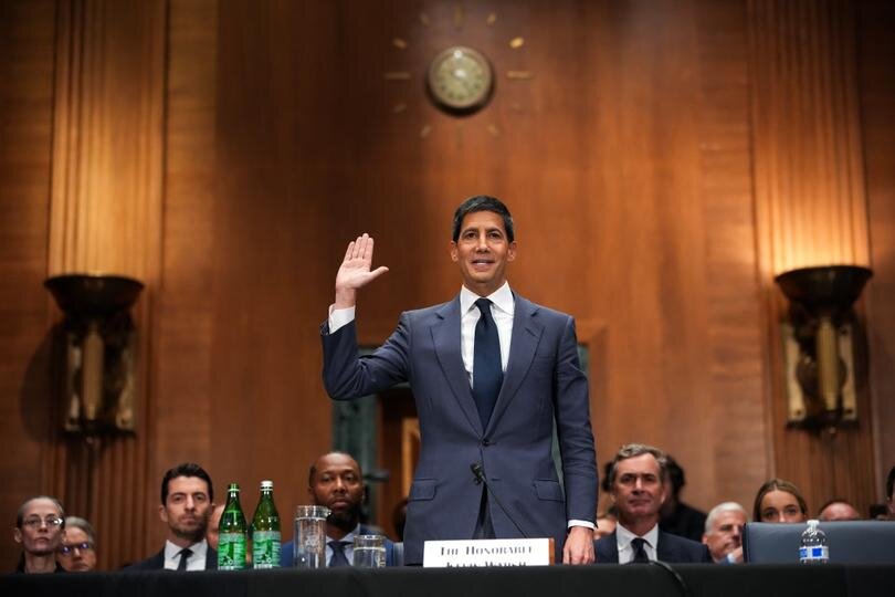 Live markets: Bitcoin continues holding pattern near $77,000 ahead of Kevin Warsh taking over at Fed - CoinDesk