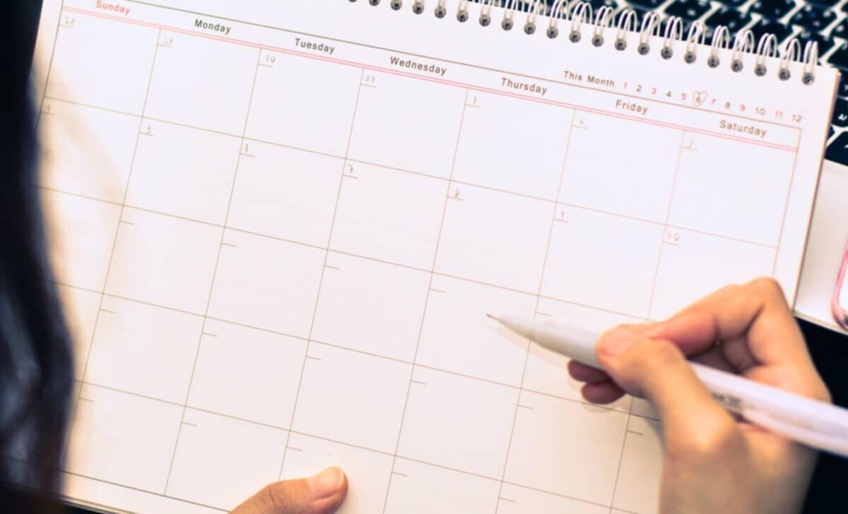 Psychologists Say People Who Still Use Paper Calendars Aren't Stubborn or Old-Fashioned. Their Brains Are Wired to Process Information in a Richer Way - The Daily Galaxy