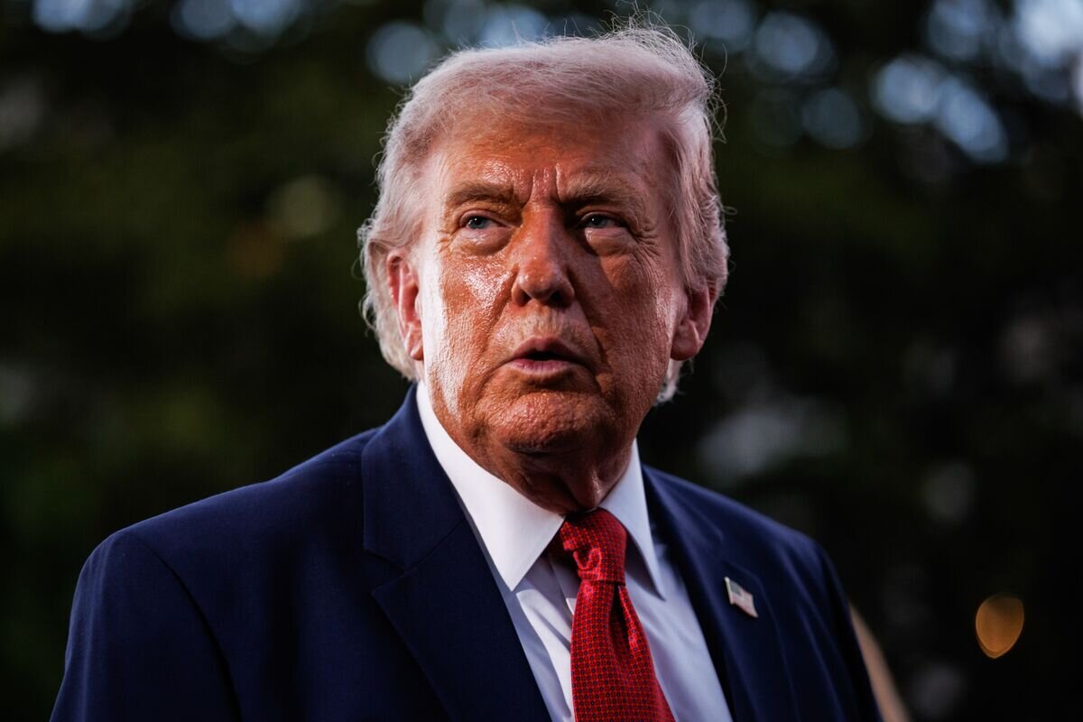 Trump Set to Sign AI Cybersecurity Directive as Soon as Thursday - Bloomberg.com