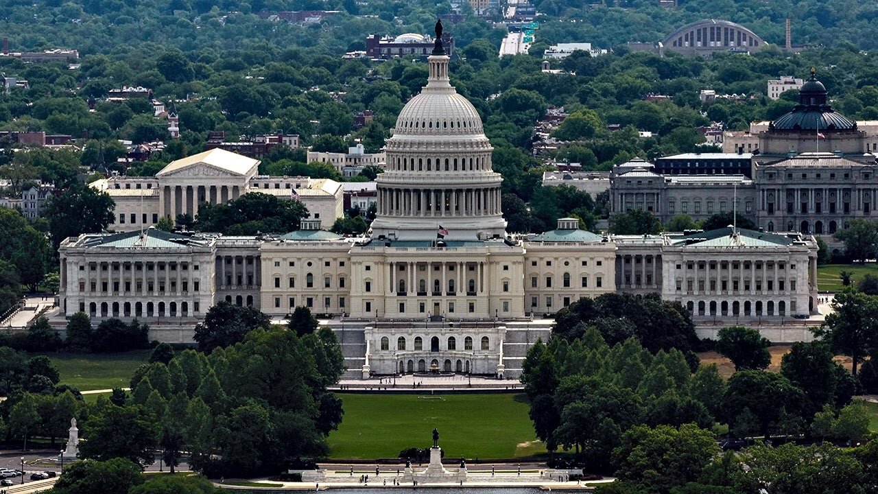 Iran war, redistricting battle lead Sunday shows - Fox News