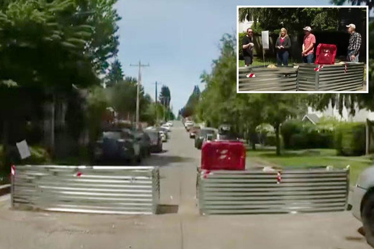 Terrified Seattle neighborhood builds massive barricade across streets amid horrific crime wave - Yahoo
