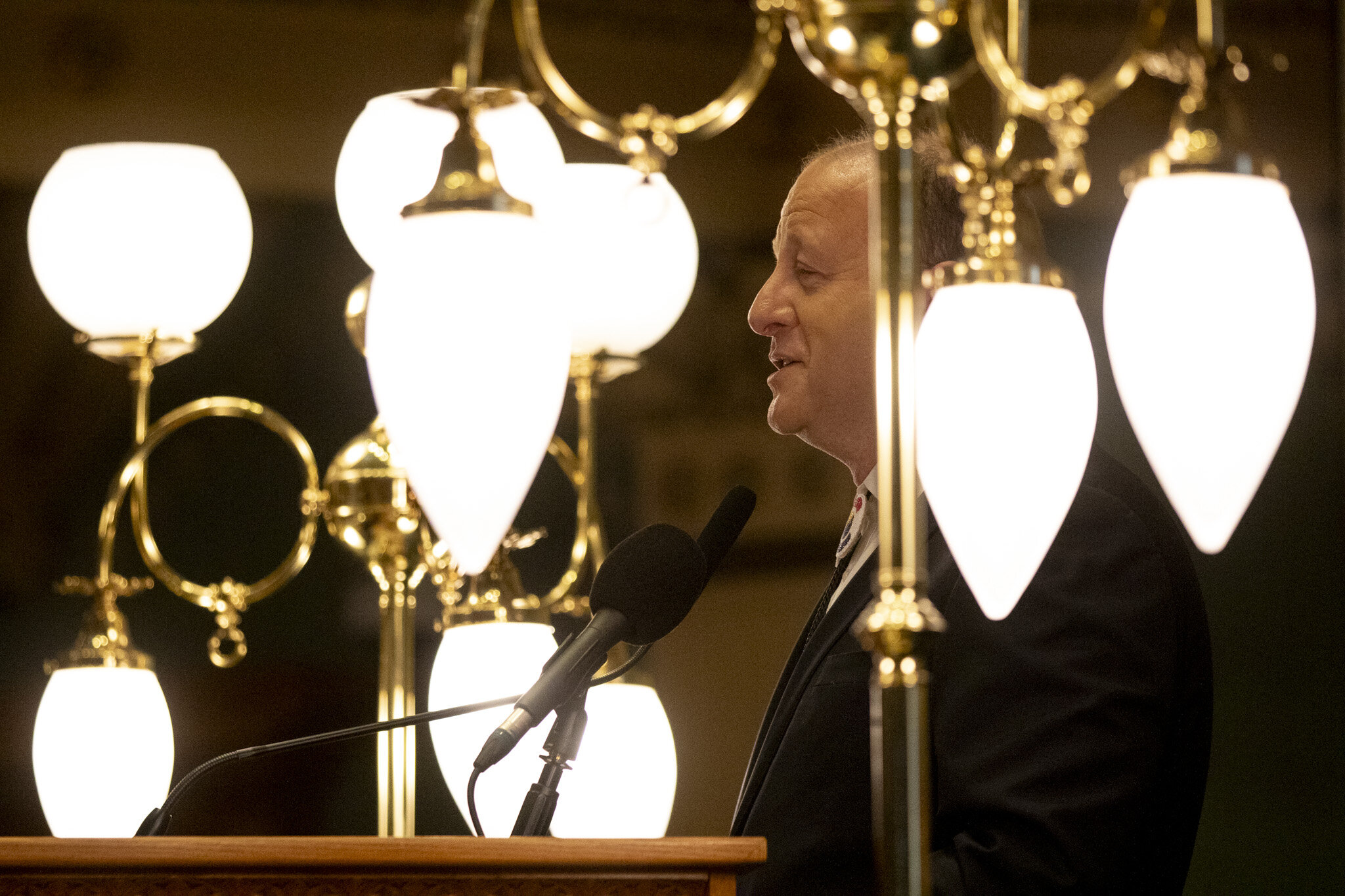Colorado Democrats censure Gov. Jared Polis over Tina Peters commutation - Colorado Public Radio