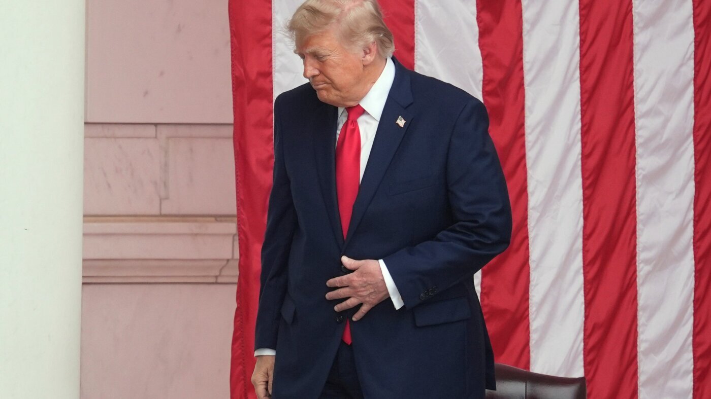 Trump to get "routine annual" medical exam 7 months after last visit to Walter Reed - NPR