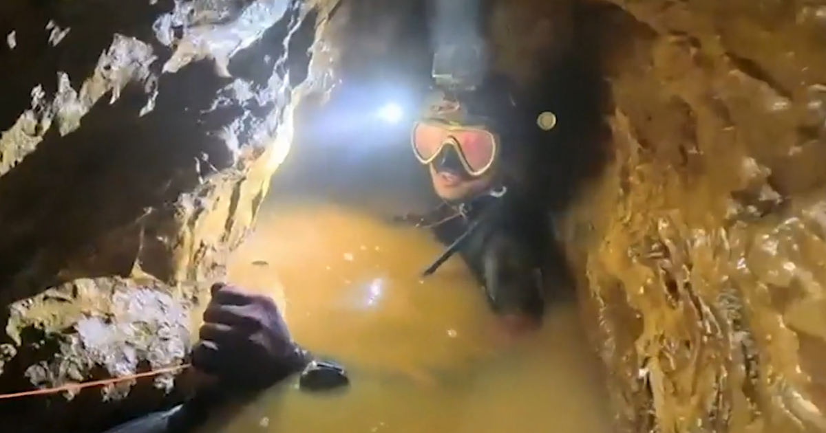 Diver who helped save soccer team in Thailand holds out hope miners trapped in Laos cave are still alive - CBS News