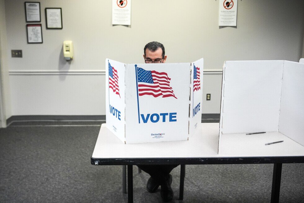 Virginia Supreme Court strikes down Democrats' redrawn US House maps, giving Republicans a win - AP News