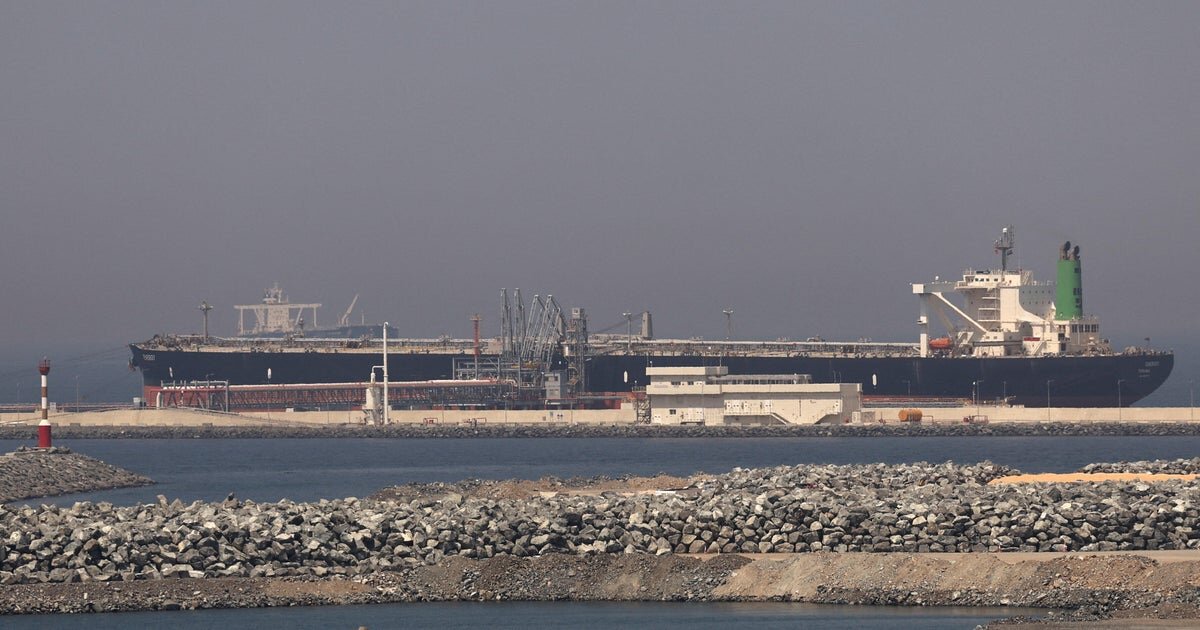 Live Updates: U.S. launches "self-defense strikes" on Iran, says warships came under fire in Strait of Hormuz - CBS News