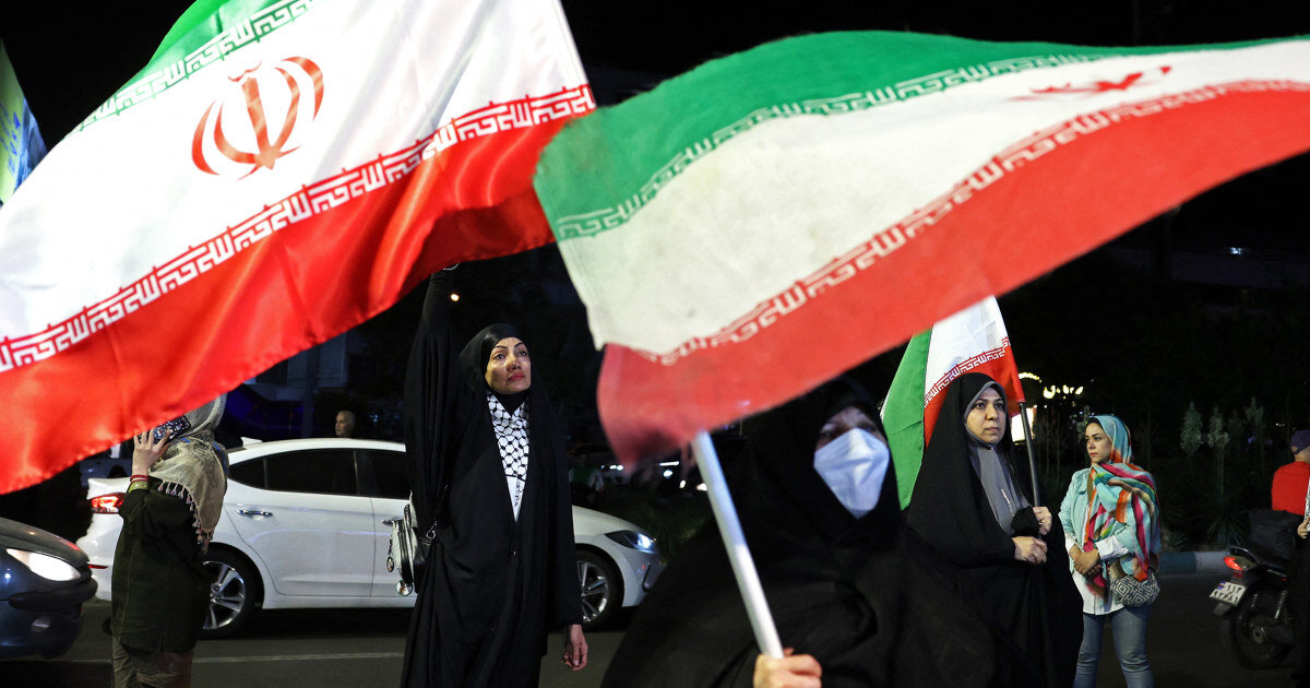 Trump warns Iran ‘clock is ticking’ as new drone attacks hit UAE and Saudi Arabia - NBC News