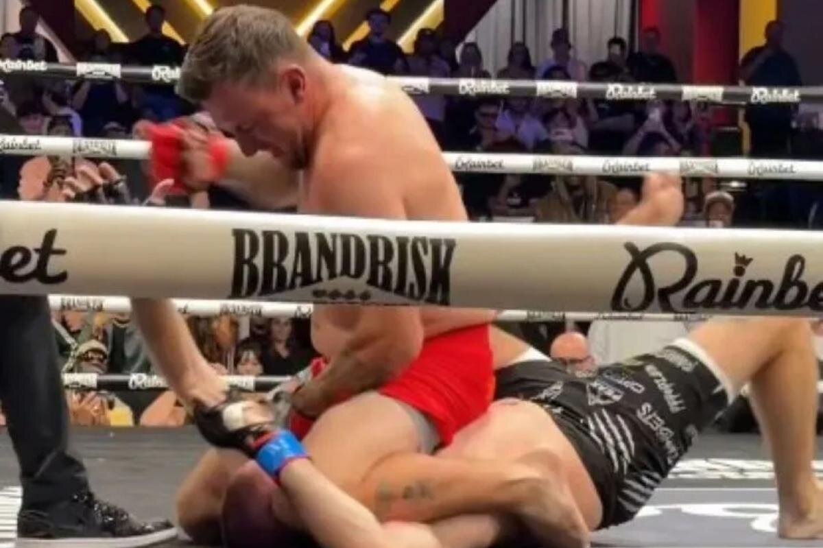 Johnny Manziel breezes past social media influencer in MMA debut - New York Post