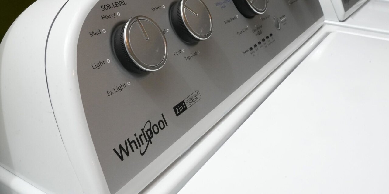 Whirlpool’s Stock Drops 20% as Company Warns Higher Prices Are Coming - WSJ