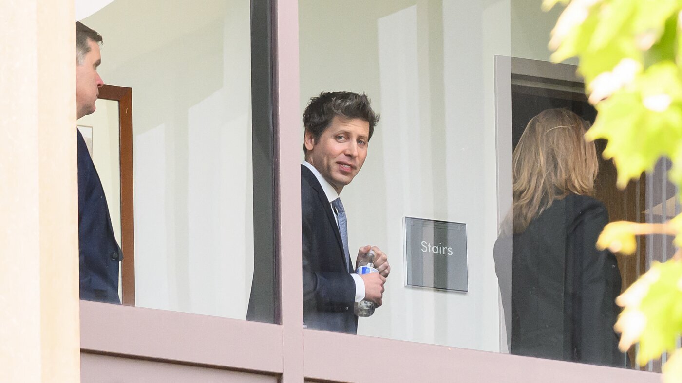 OpenAI’s Sam Altman takes the stand to fend off Elon Musk’s accusations he ‘stole a charity’ - NPR