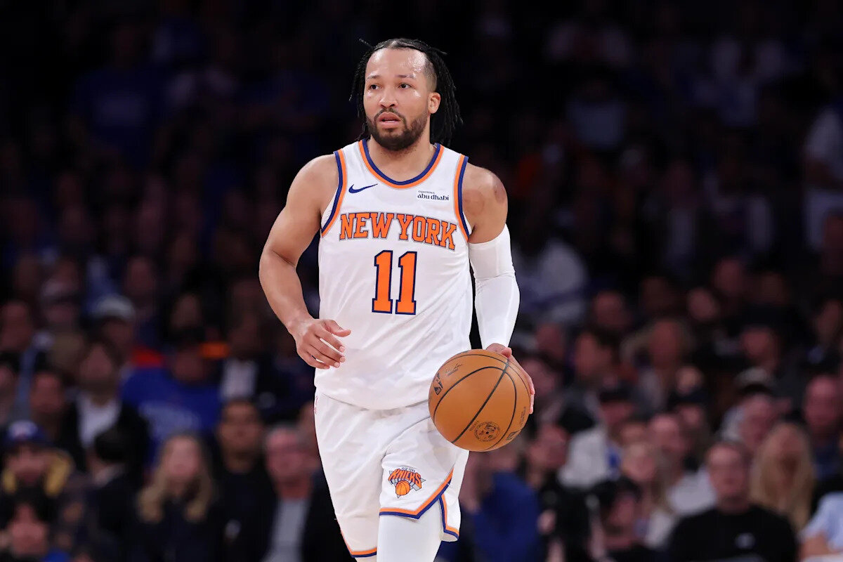 Jalen Brunson torches 76ers as Knicks extend playoff dominance in Game 1 blowout - Yahoo Sports