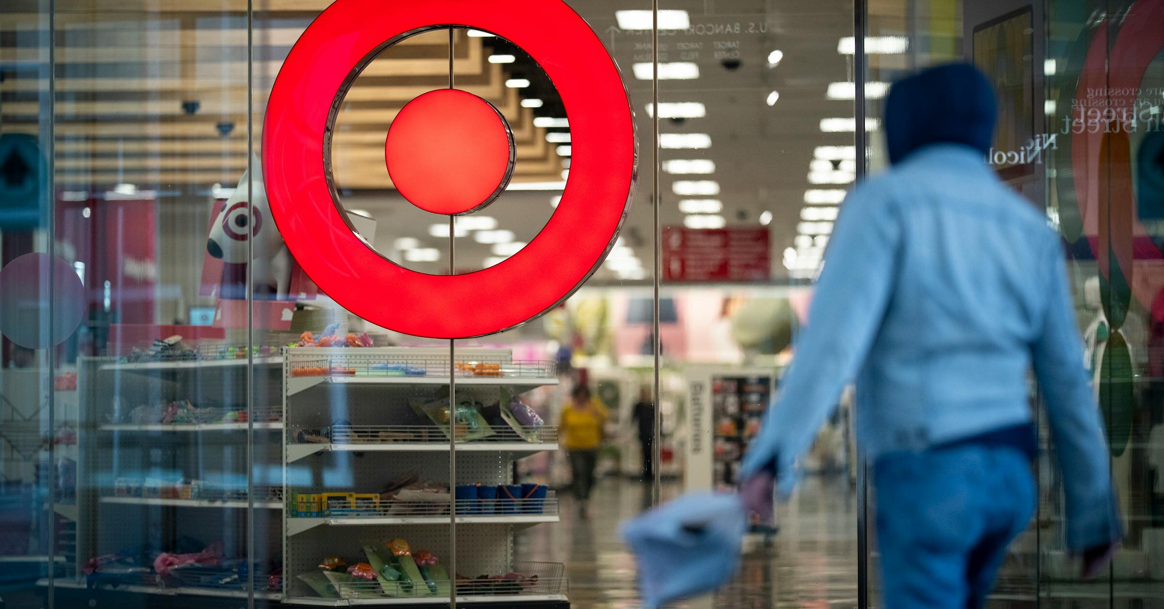 Target starts year strong, but its stock still slides - Star Tribune