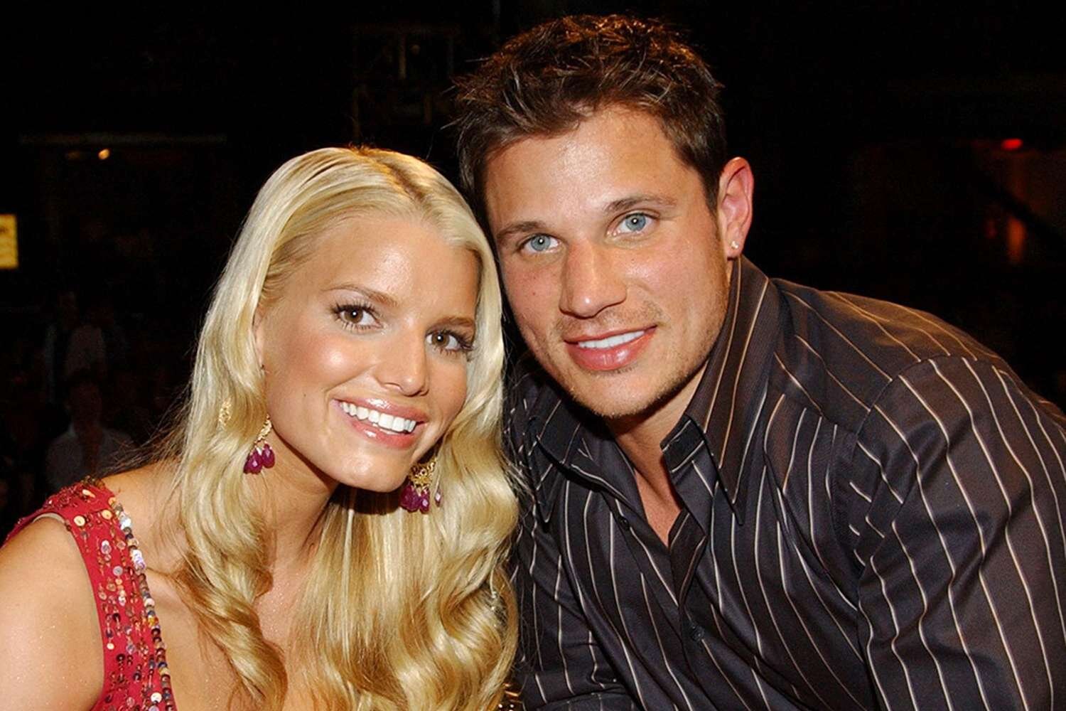Nick Lachey reveals what really happened when he saw ex-wife Jessica Simpson on flight to Hawaii: 'It's been 20 years' - Entertainment Weekly