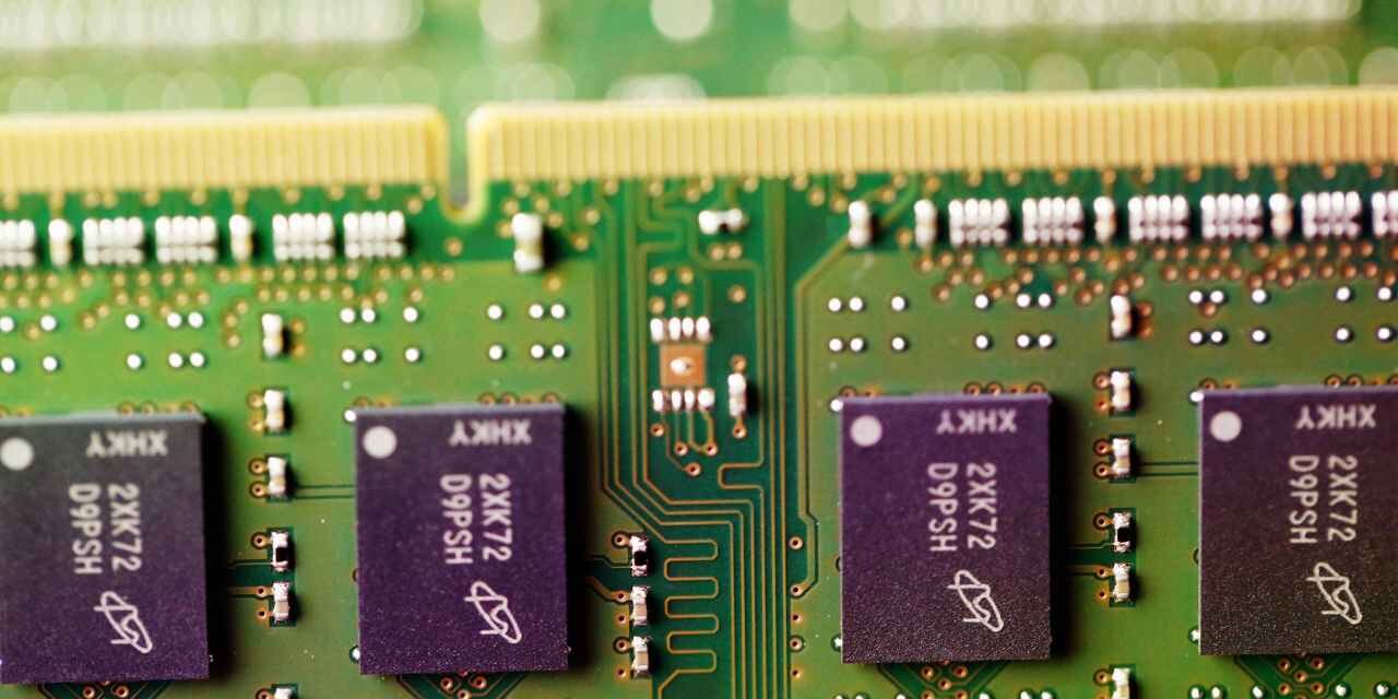 Micron Stock Hits $1 Trillion. Trump and Wall Street Unite Behind the Chip Titan. - Barron's