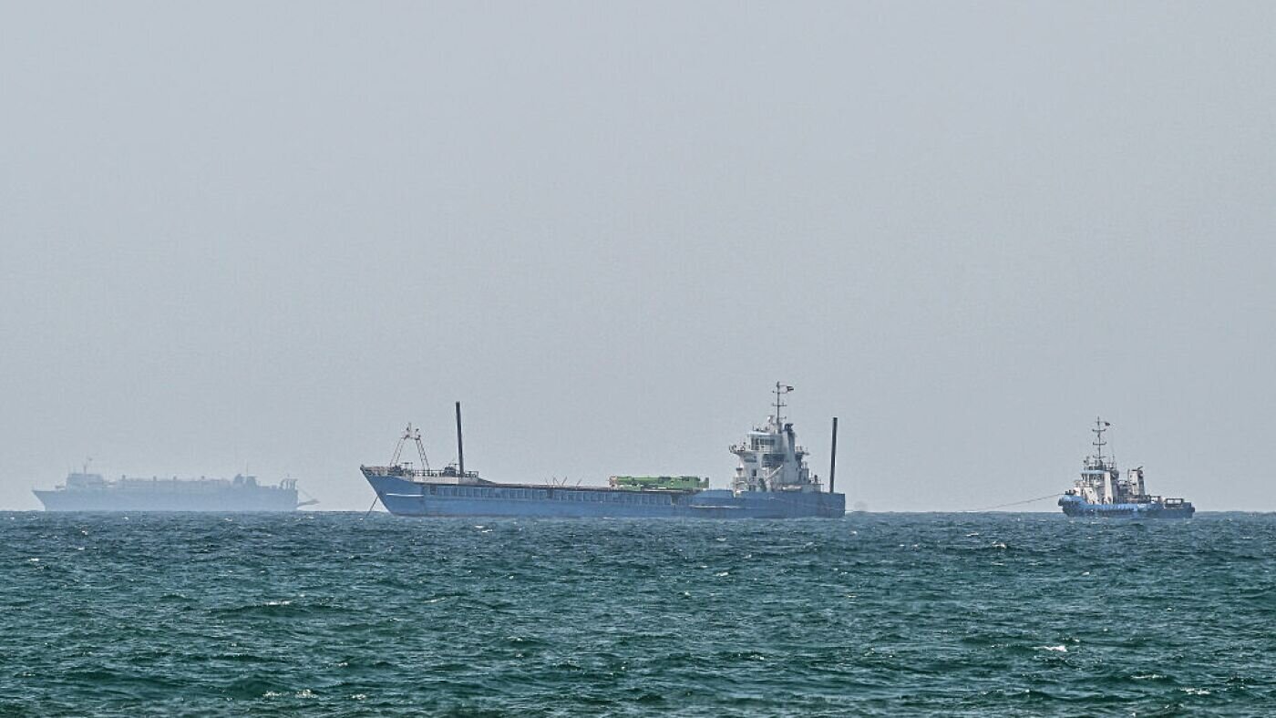 U.S.-Iran peace deal emerging, while war threats still loom - NPR