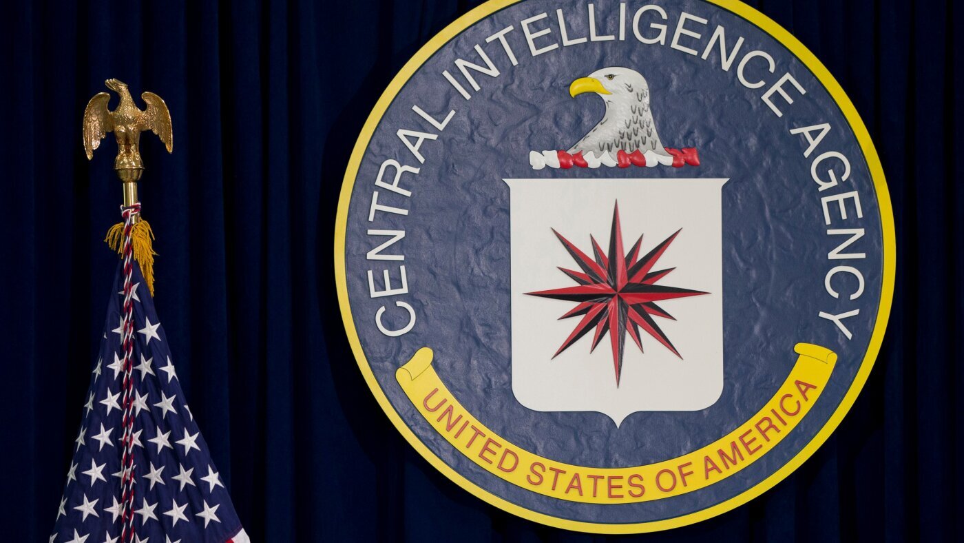 Ex-CIA official charged with stealing millions of dollars in gold bars - NPR