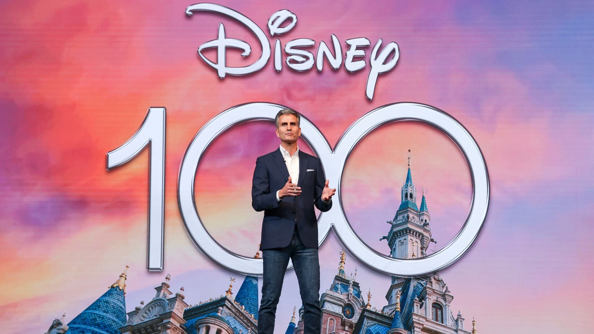 Disney reports earnings before the bell. Here's what to expect - CNBC