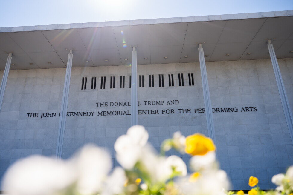 Judge says Kennedy Center board broke law putting Trump's name on building, blocks closure - AP News