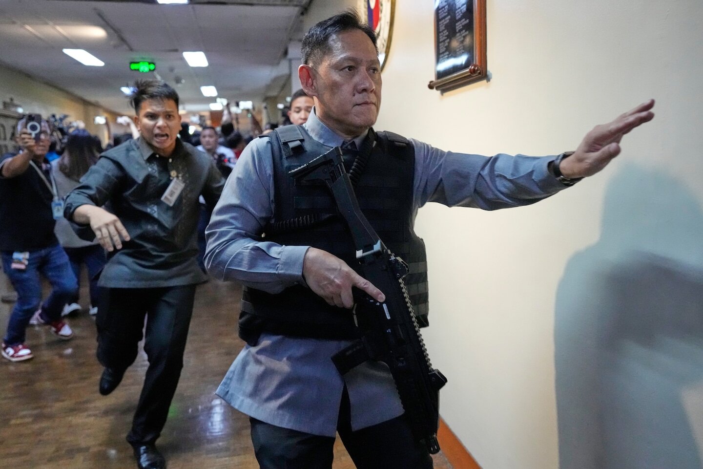 Gunfire heard at Philippine Senate amid standoff with lawmaker facing arrest - The Washington Post