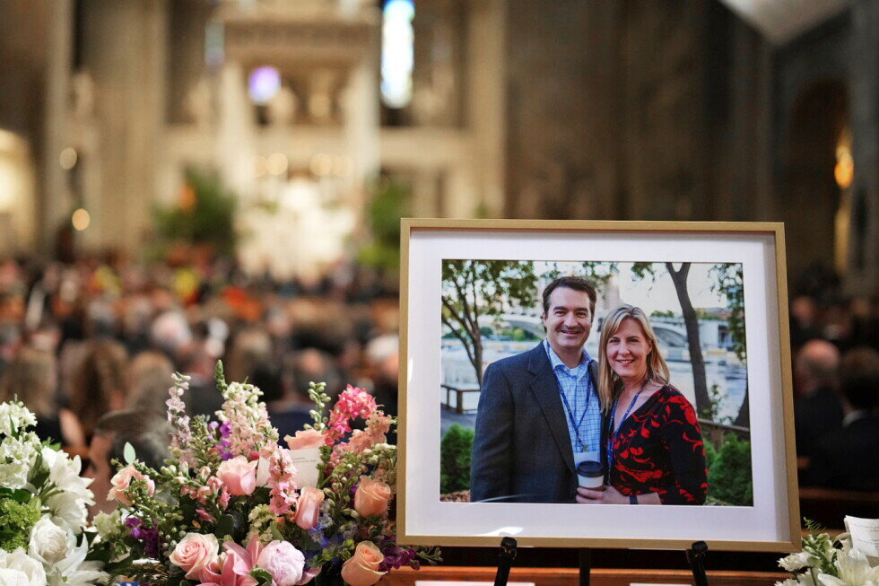 The man accused of killing a top Minnesota Democratic lawmaker and her husband is due to change plea - AP News