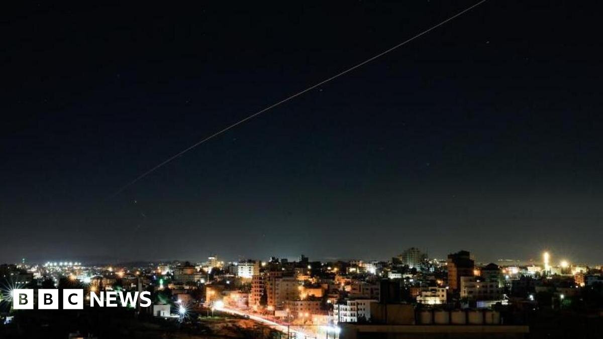 Iran fires missiles towards Israel as IDF says it is working to intercept threats - follow live - BBC