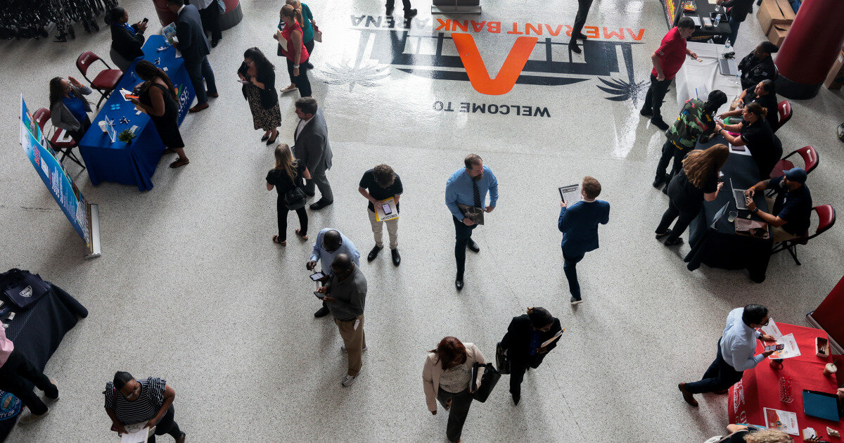 U.S. added 172,000 jobs in May, even as inflation squeezes consumers - NBC News