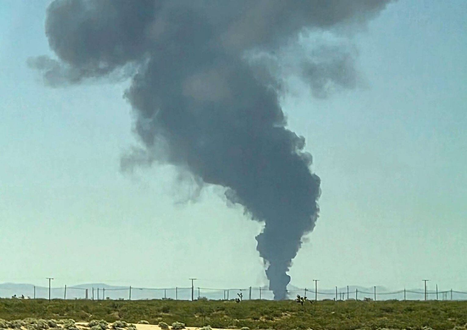 US Air Force B-52 bomber crashes after takeoff at Edwards Air Force Base - Al Jazeera