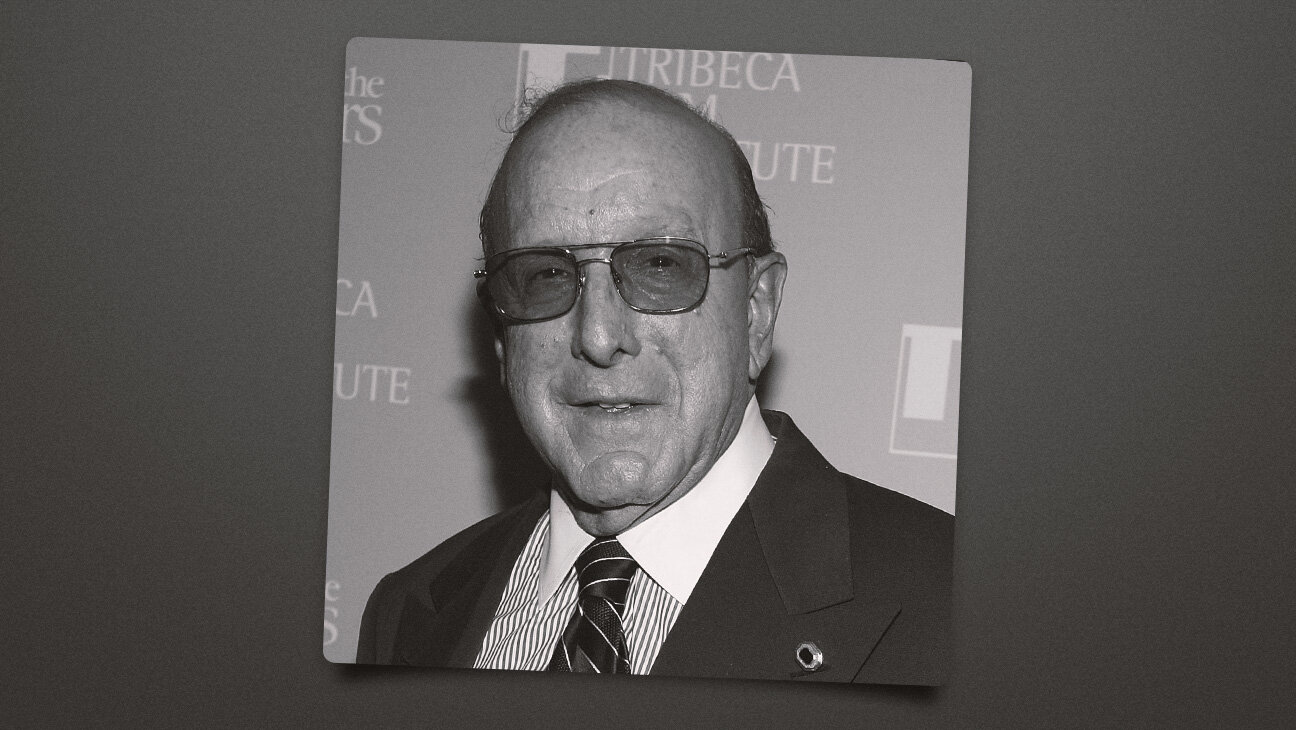 Clive Davis, Music Mogul With a Golden Ear for Talent, Dies at 94 - The Hollywood Reporter