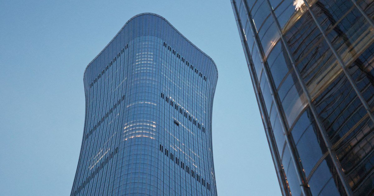 Small aircraft crashes into Beijing’s tallest building, eyewitnesses say - NBC News