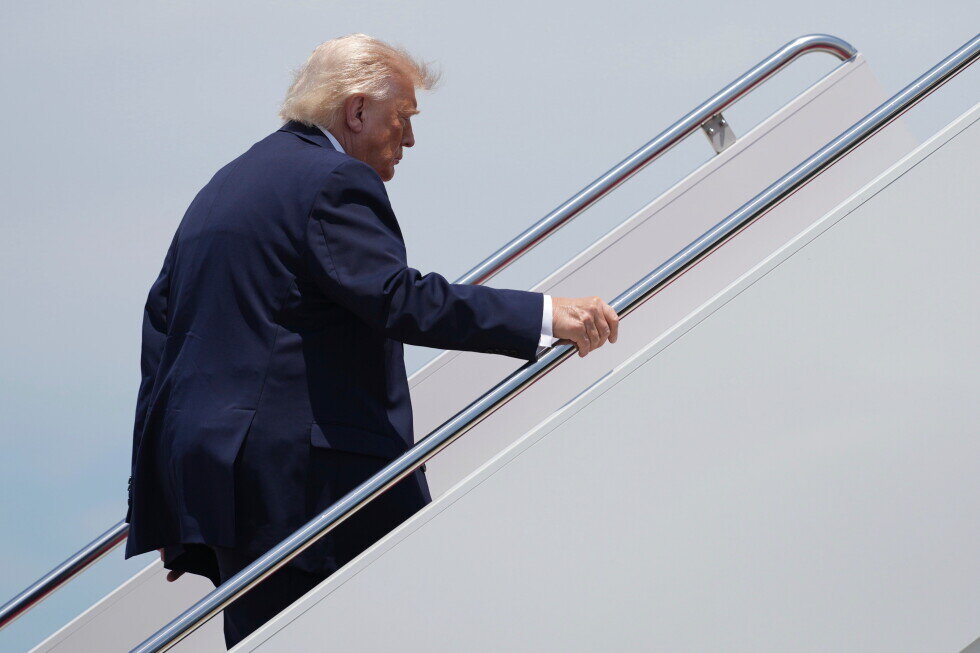 A federal judge strikes down Trump administration immigration policy affecting 39 countries - AP News