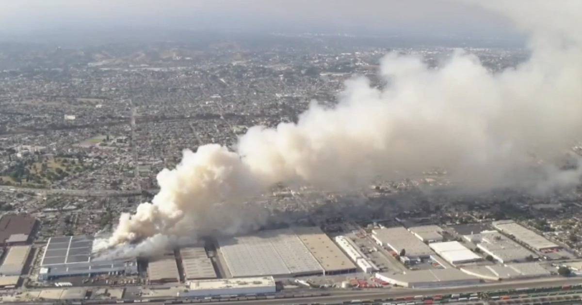Los Angeles emergency declaration issued for Boyle Heights warehouse fire as blaze continues - CBS News