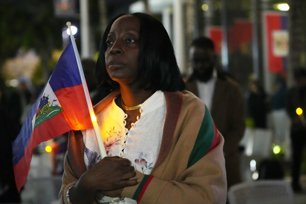 The Supreme Court lets the Trump administration end legal protections for Haitians and Syrians - AP News
