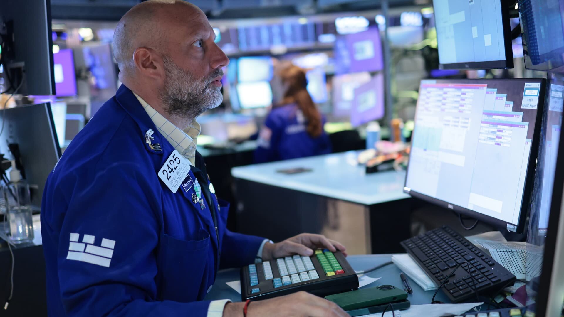 Stock futures rise along with oil prices as traders weigh U.S. attacks on Iran over the weekend: Live updates - CNBC