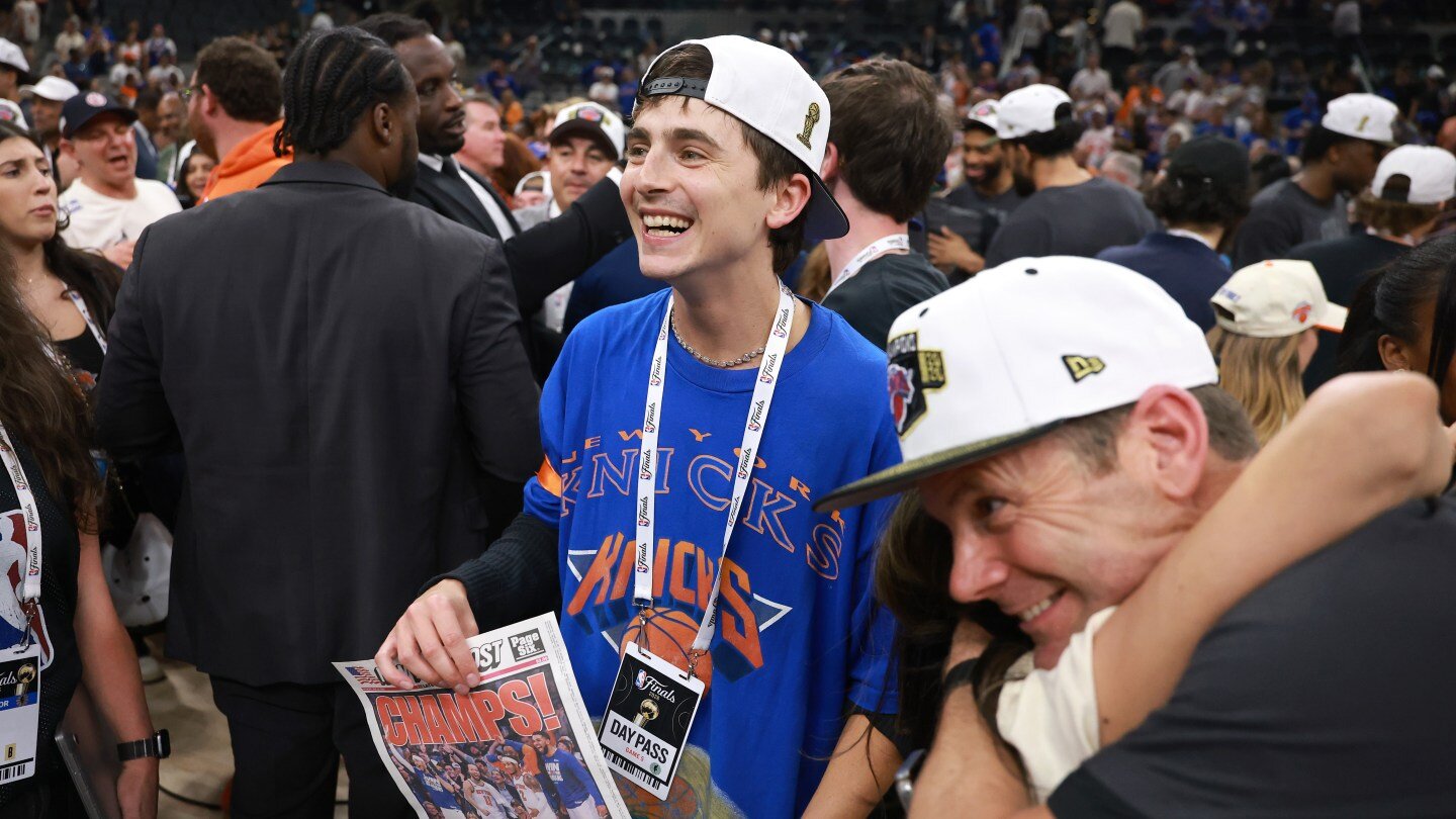 Spike Lee, Timothée Chalamet, Ben Stiller Celebrate Knicks’ NBA Finals Win: “Way Rather This Than the Oscars” - The Hollywood Reporter