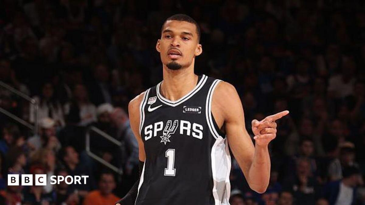 NBA Finals: New York Knicks 111-115 San Antonio Spurs: Victor Wembanyama stars - BBC