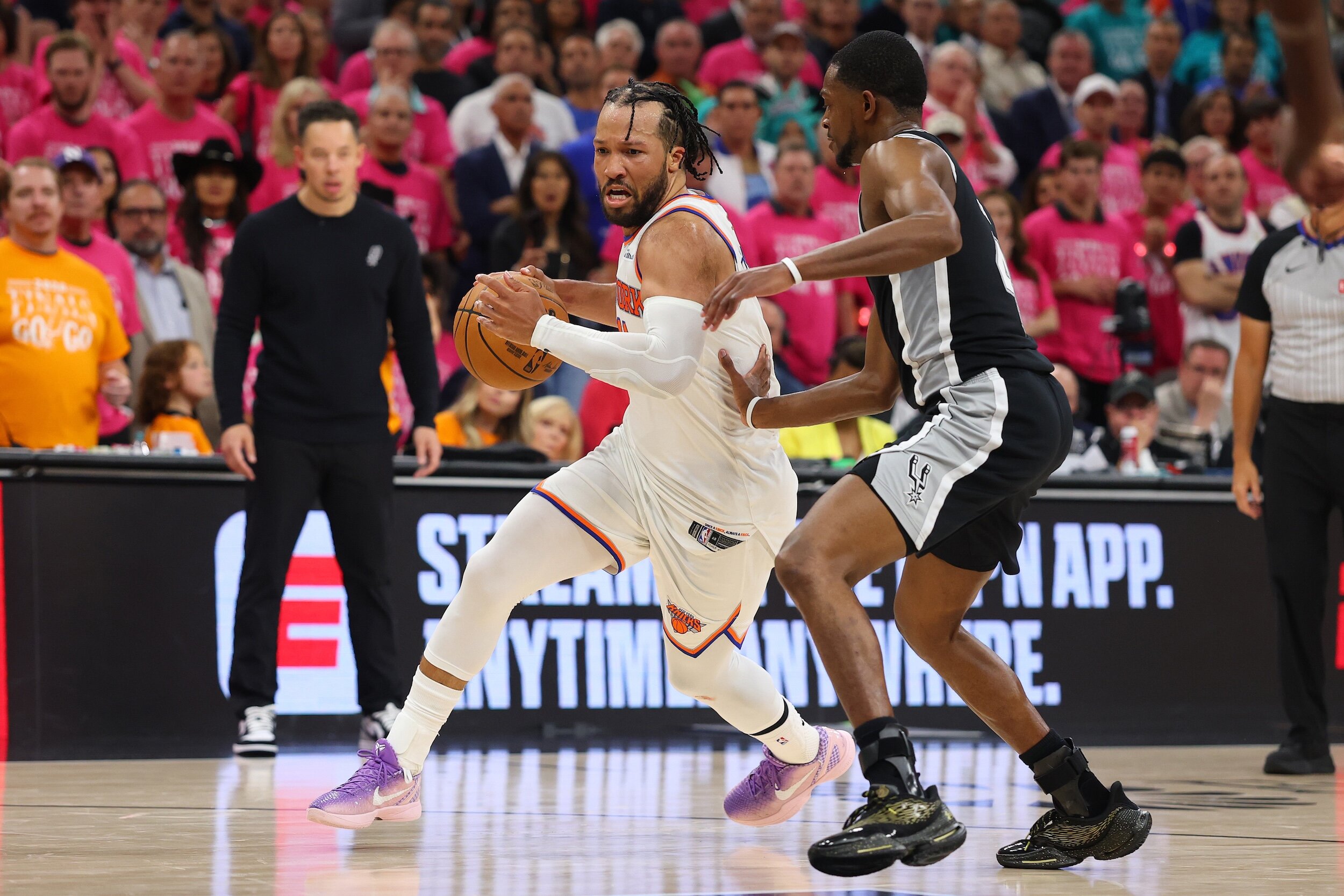 Jalen Brunson Finished Off A Karl-Anthony Towns Master Class - Defector