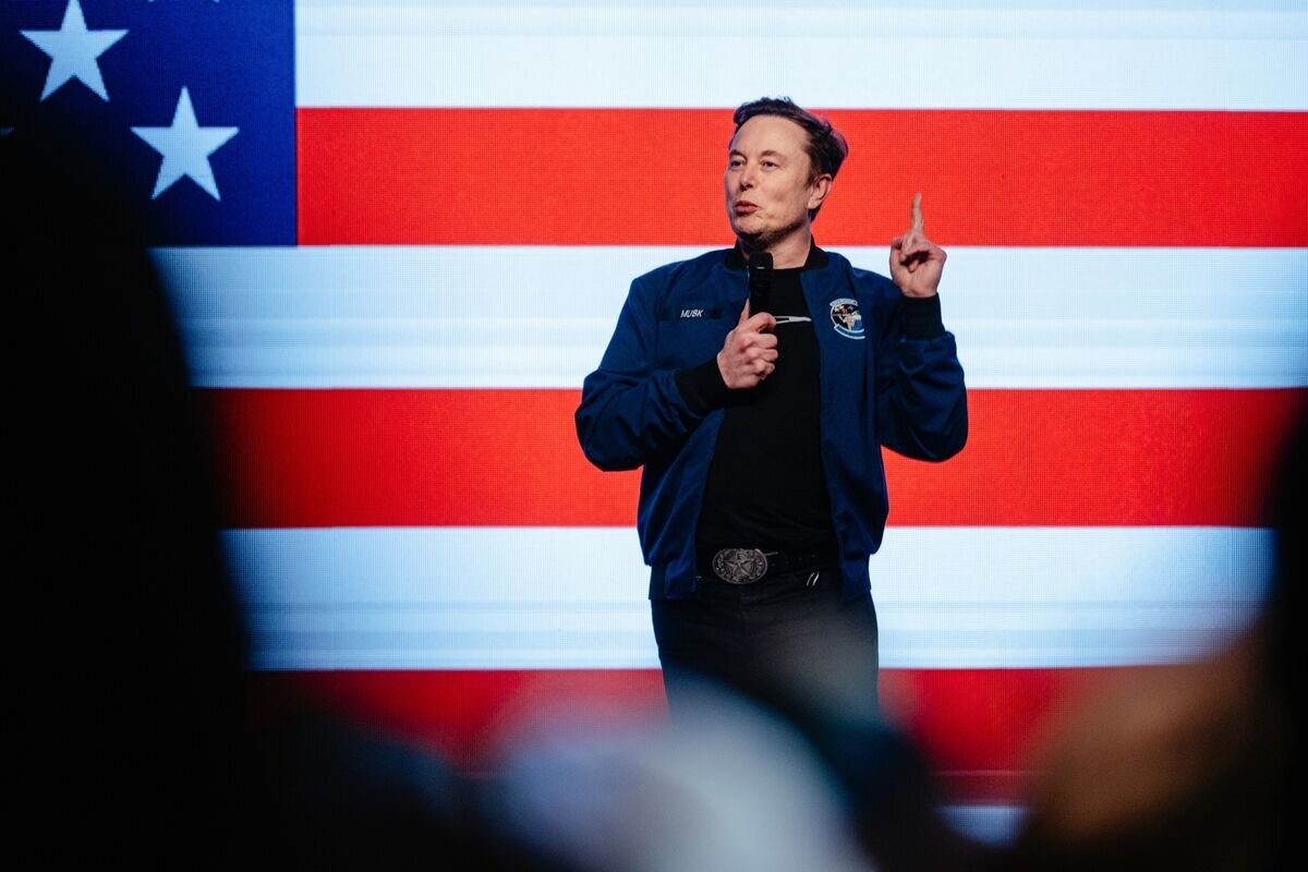 Musk Stock Fans Say ‘The More, The Better’ in SpaceX IPO Frenzy - Bloomberg