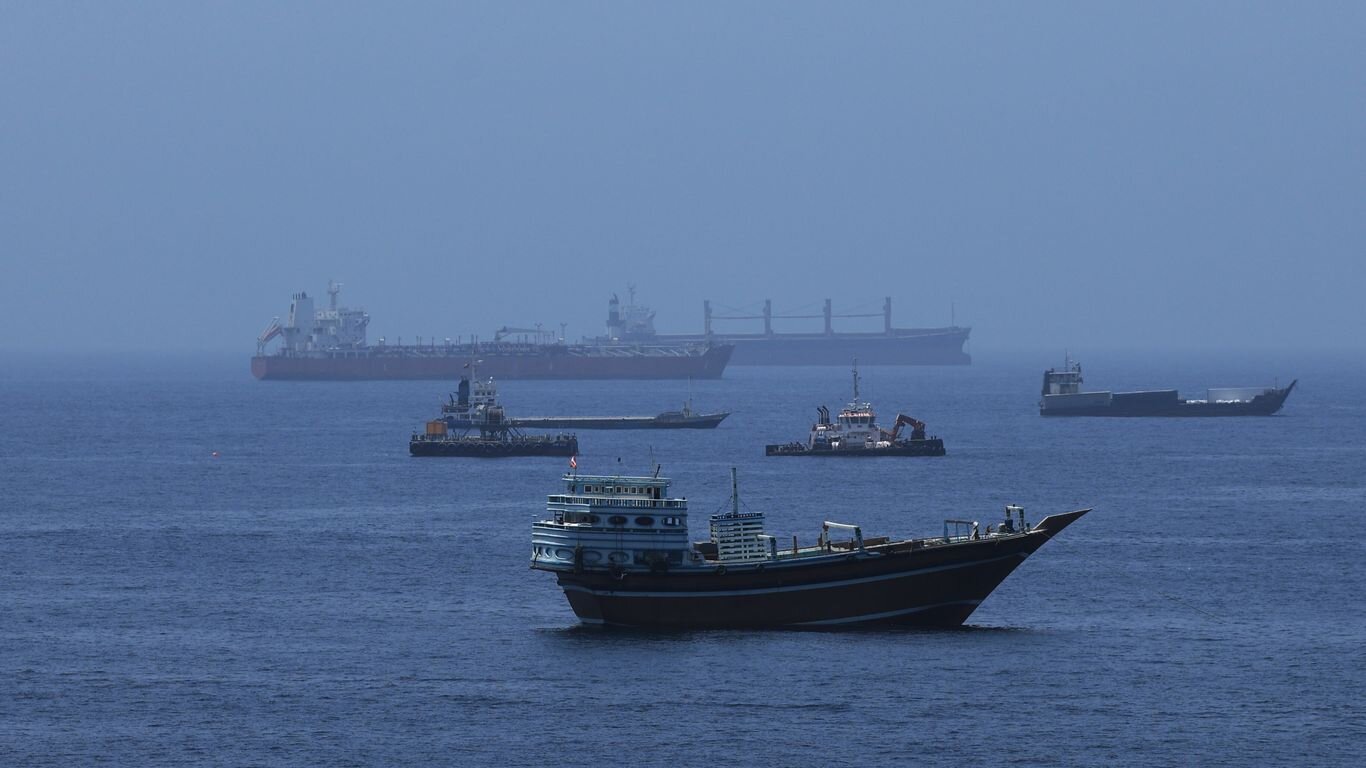 U.S. launches fresh Iran strikes as Trump threatens to "complete the job" - Axios