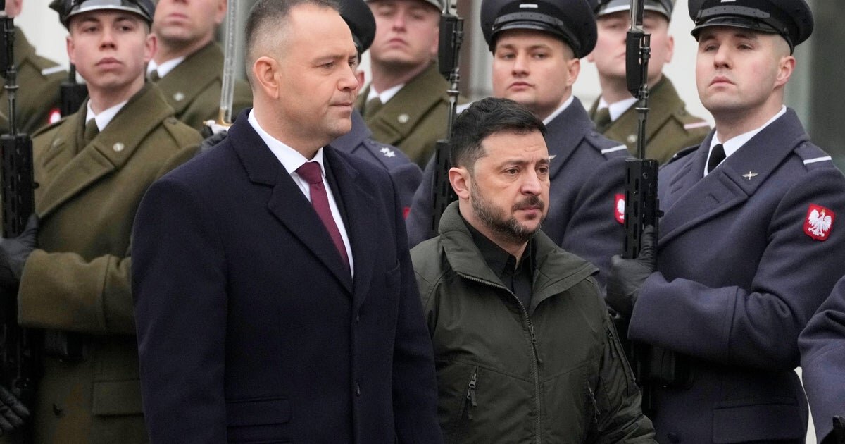 Zelenskyy returns Poland's highest honor after Polish president revokes it in history dispute - CBS News