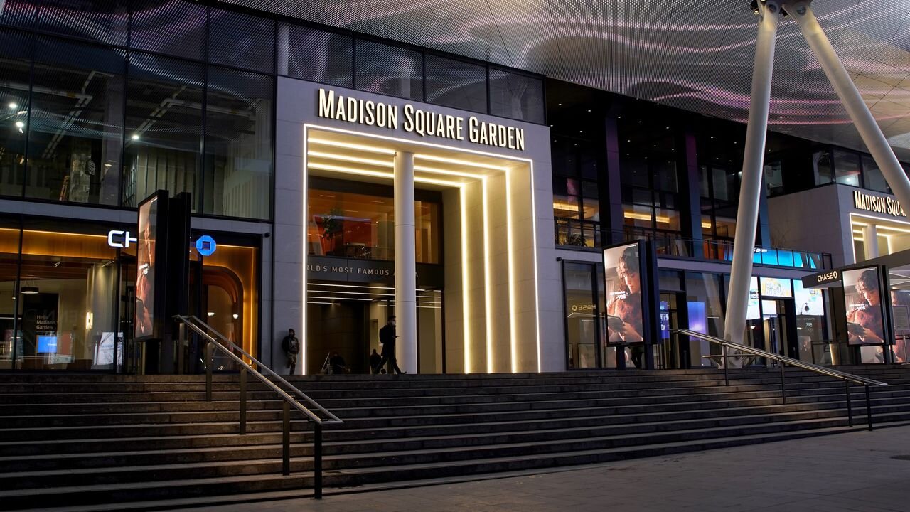 Man Dies After Falling at Goose Madison Square Garden Show - Pitchfork