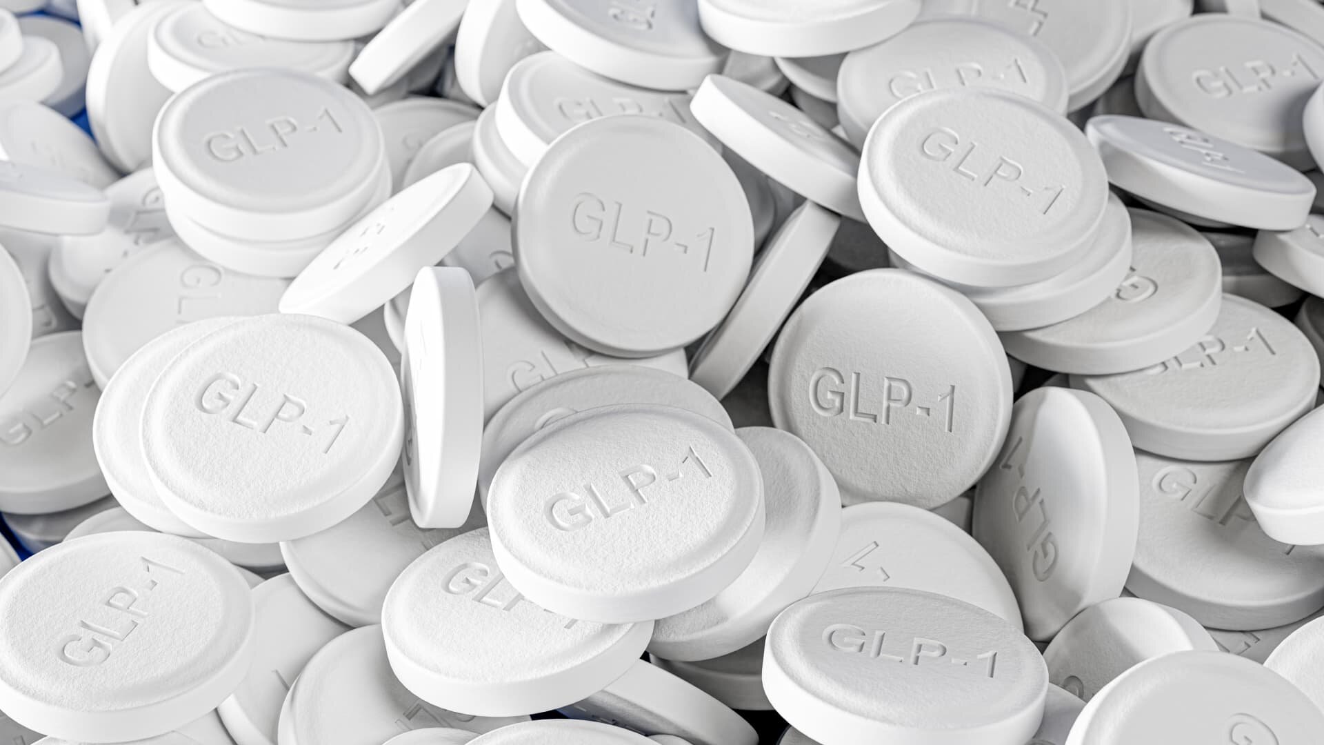 Novo and Lilly are competing to win the GLP-1 pill market as they prepare for Medicare coverage - CNBC