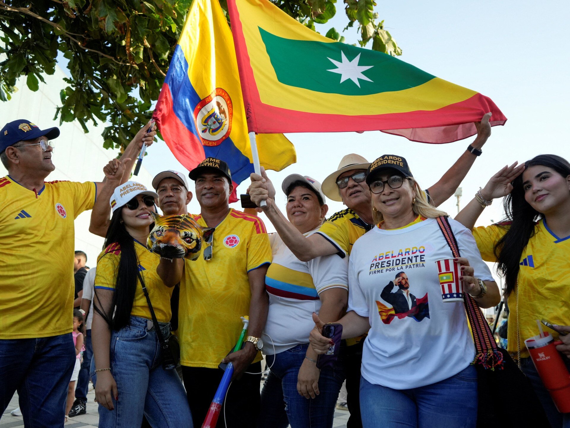 Cepeda, de la Espriella advance in Colombia’s presidential election - Al Jazeera